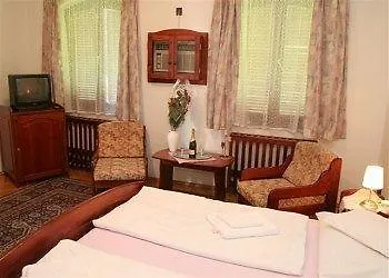 Nocleg ze śniadaniem Kapu Panzio 3*